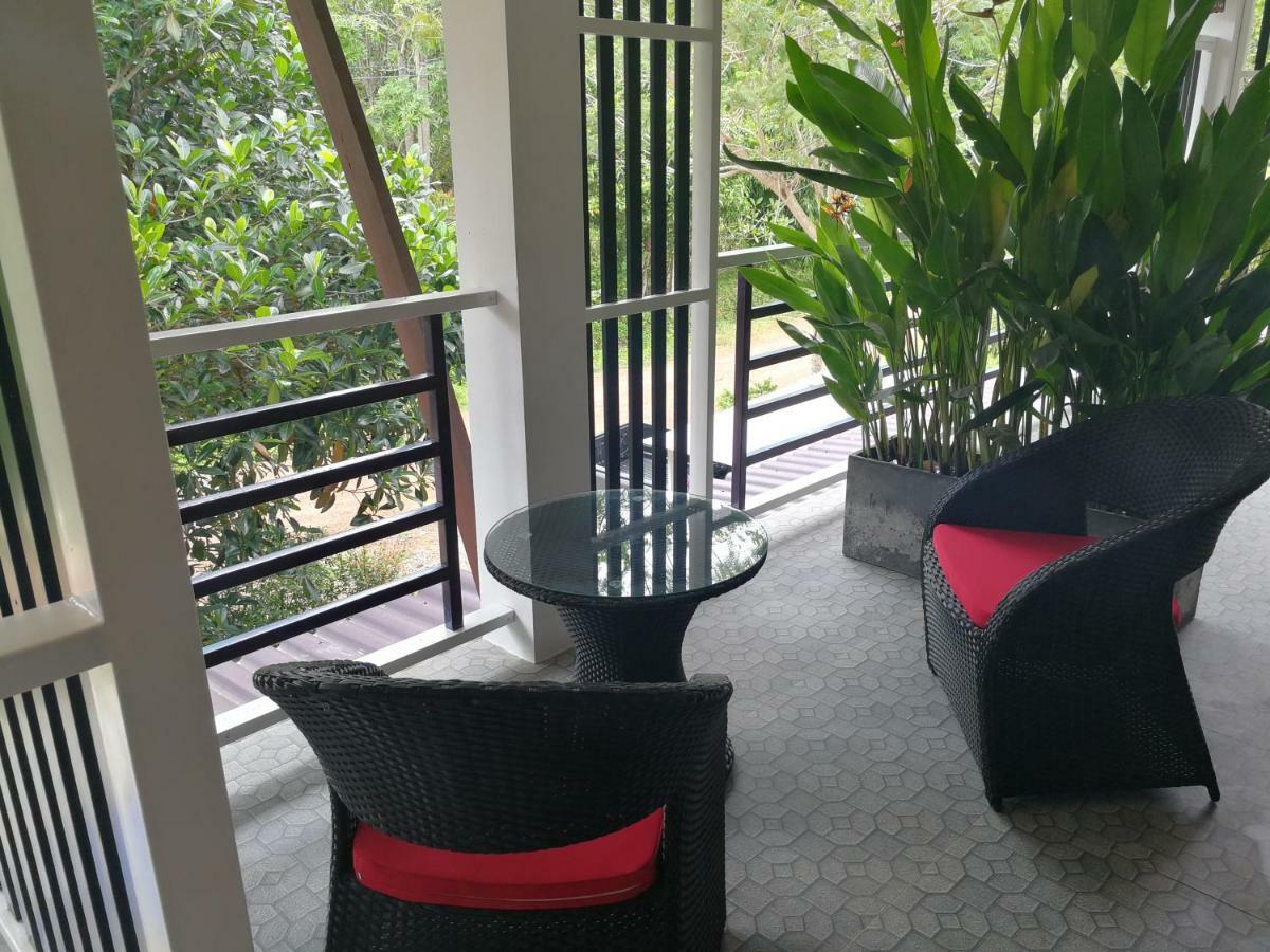 Ferienwohnung Palm Garden House Ko Lanta Exterior foto
